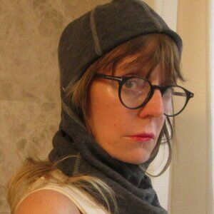 Avalanche Lined Grey Black Cowl hoodie, size M